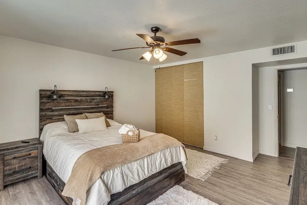 Lake Havasu Home w/ Pool: 2 Mi to Boat Launch