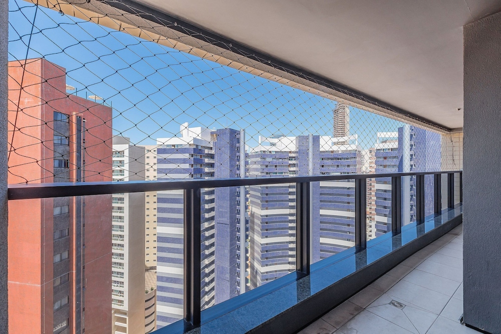 Quadruple Apartment in Fortaleza by Carpediem