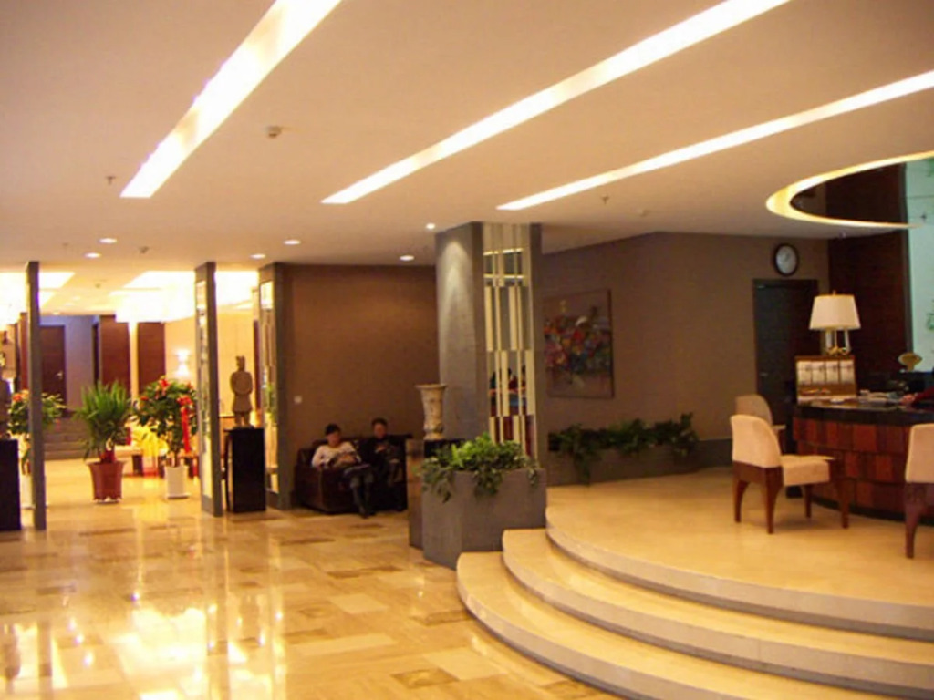 Longda Holiday Hotel
