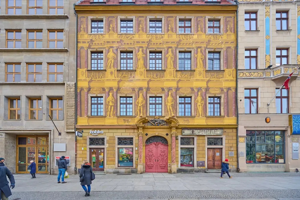 Wrocław Rynek Apartment by Renters
