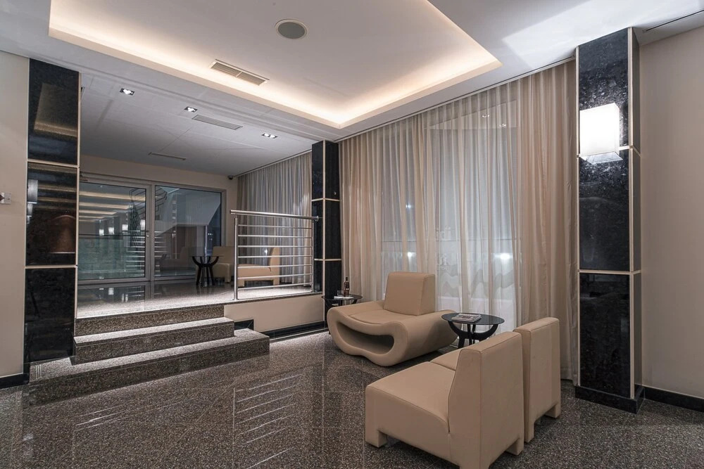 iu Hotel Huambo