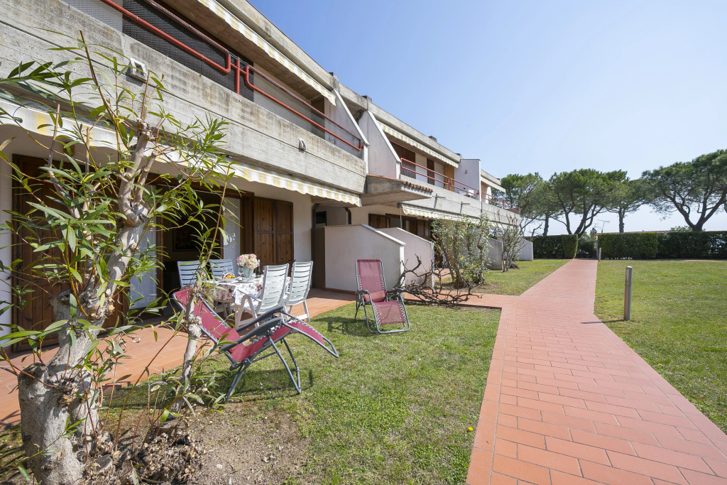Cinzia Apartment Front Beach