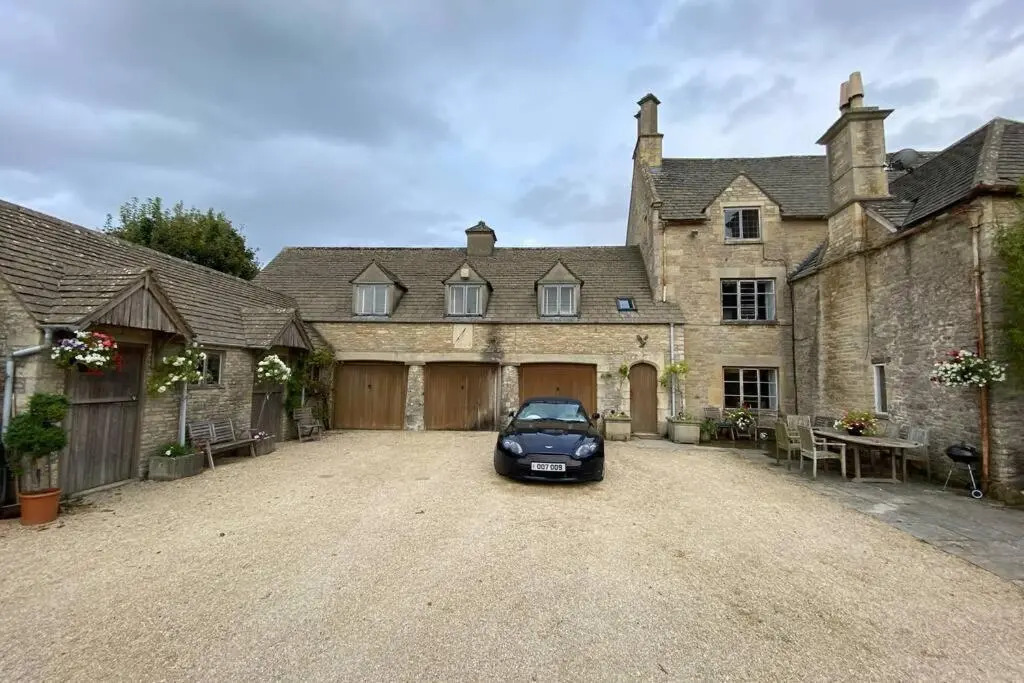 The Old Manor Coach House