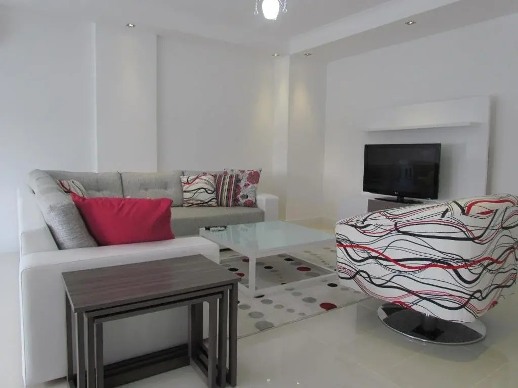 Side Aquamare Residence