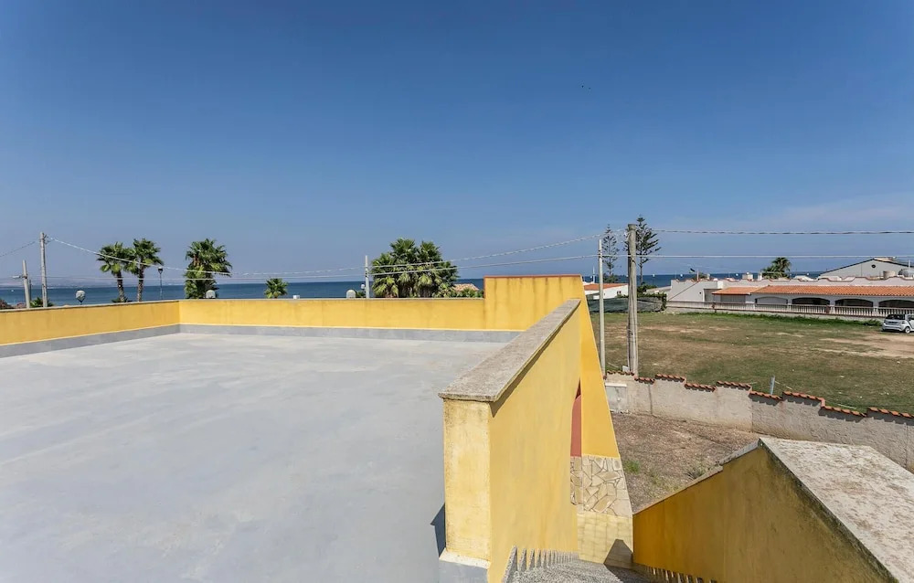 Stunning Home in Noto With 2 Bedrooms