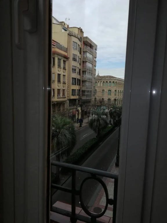 Apartamentos Dos Torres Boromir en el corazón de la ciudad