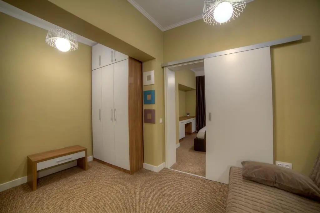 UpperHouse Suites & More