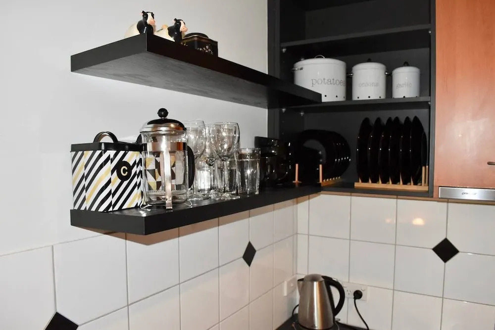 Cosy 1 Bedroom Apartment in Trendy Northcote