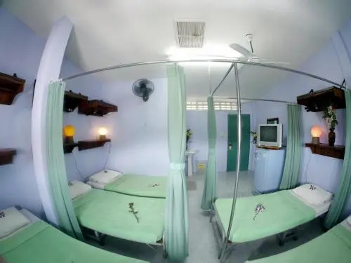 Dive Den