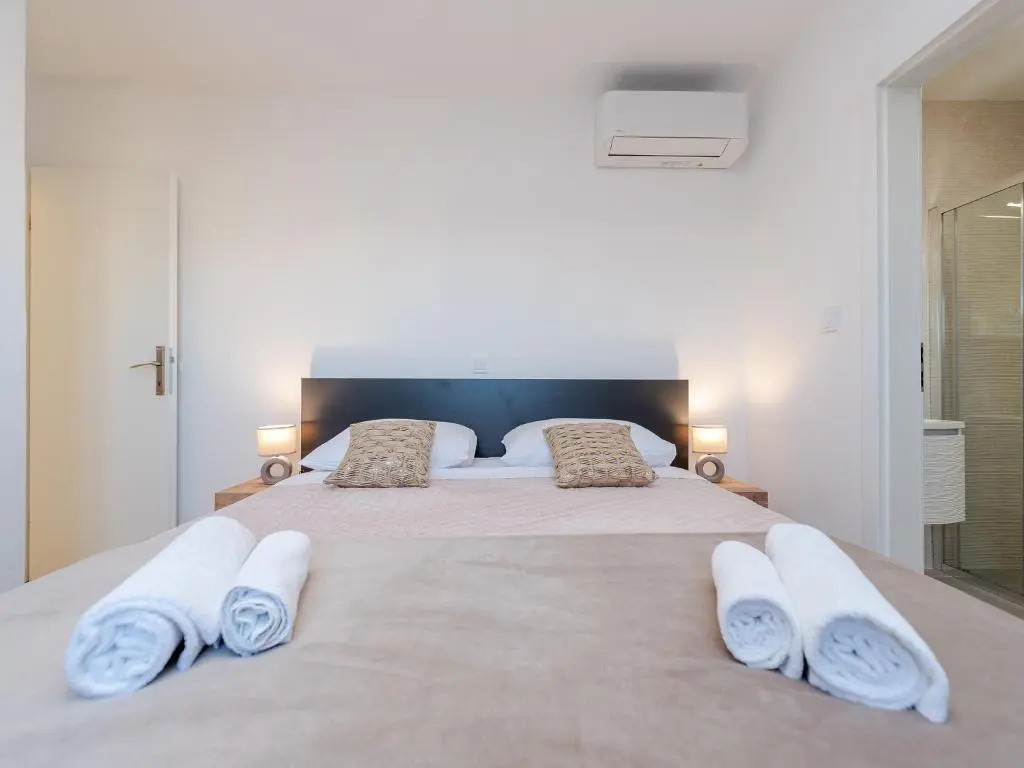 Apartments Batela