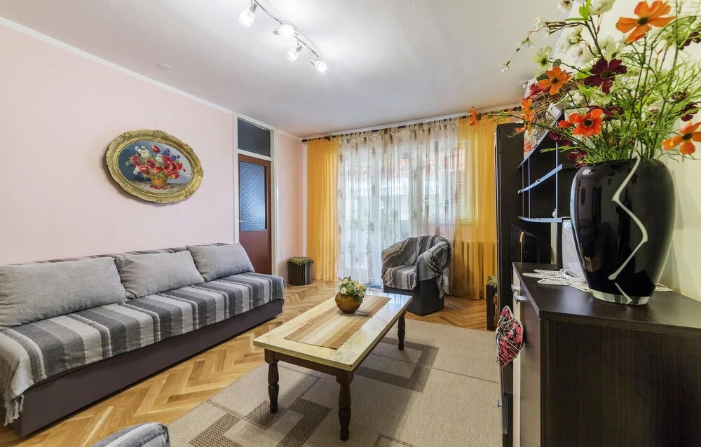 Awesome Home in Pula With Wifi and 2 Bedrooms
