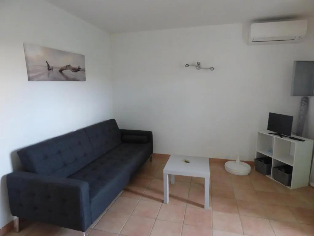 Appartement Saintes-Maries-de-la-Mer, 2 pièces, 4 personnes - FR-1-475-15