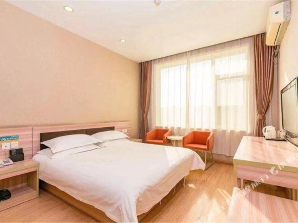 Haizhiju Hotel (Rizhao Suning Plaza)