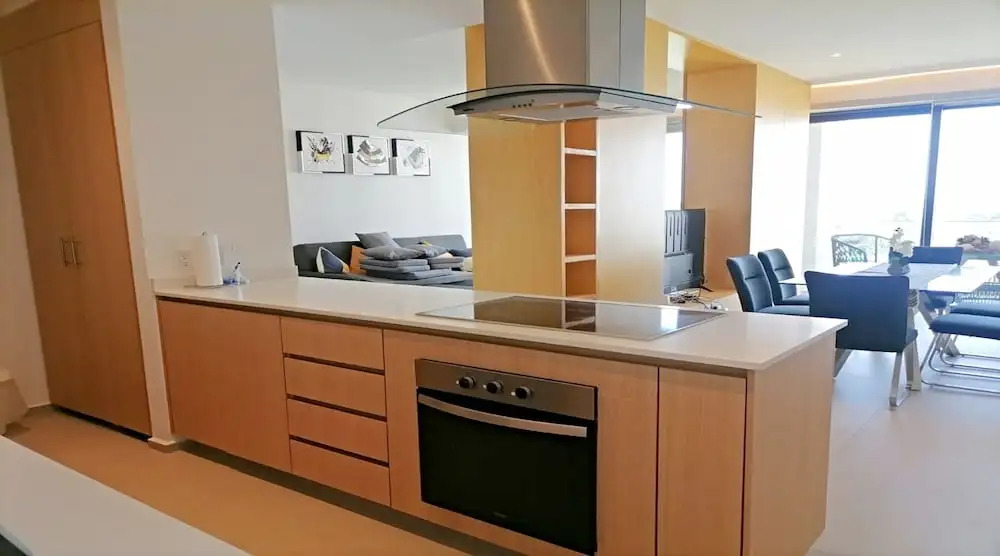 Condo Aria Ocean 501 by Kivoya