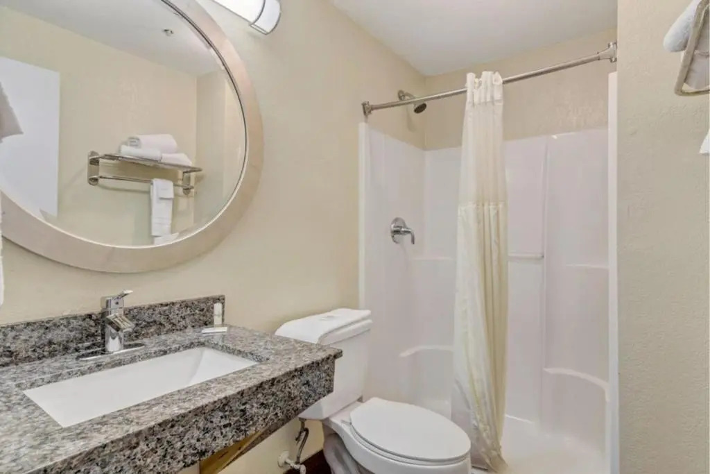 Savannah Garden Hotel