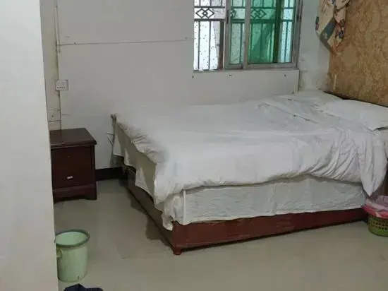 Dragon City Hotel(Wende Road Branch)