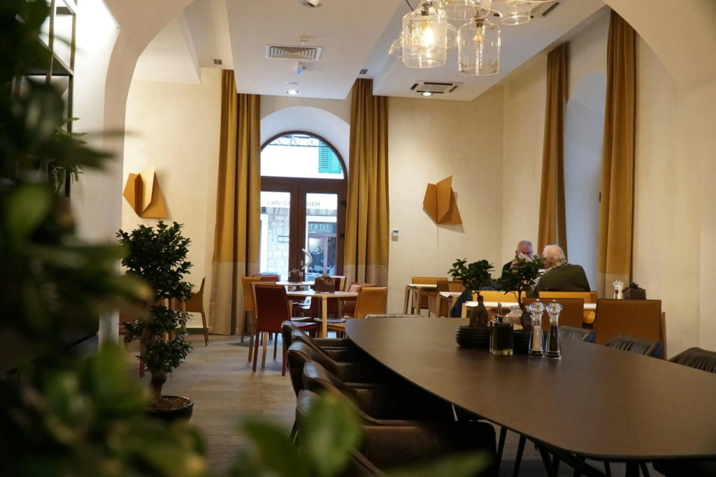 Hotel Platani