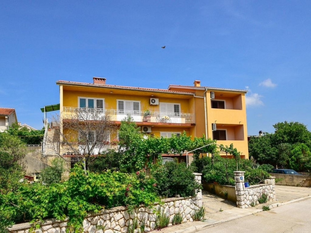 Apartment Marija - with parking : A1 Prizemlje Cres, Island Cres