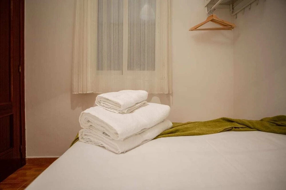 Lovely 2 Bed Apt next to Retiro