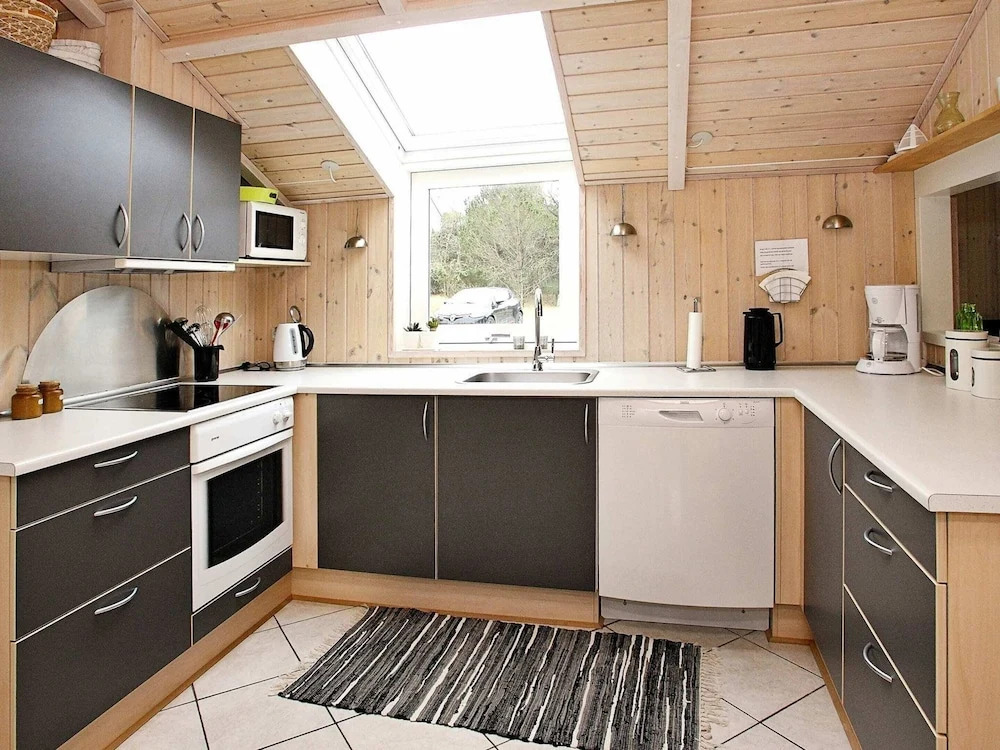 5 Person Holiday Home in Albaek