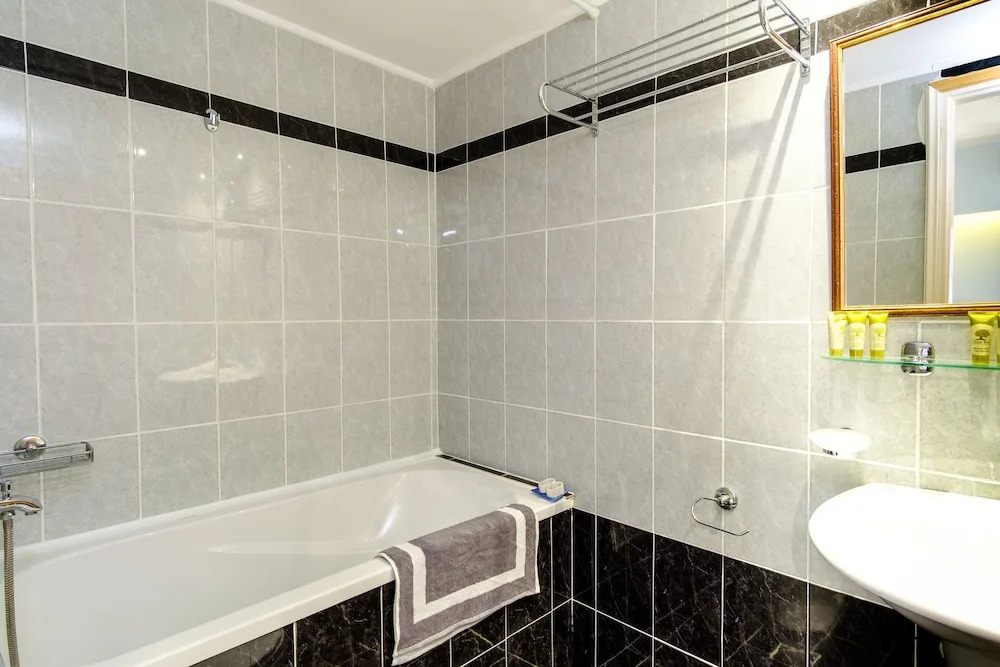 Aphrodite Hotel Syros