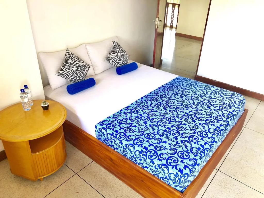 Trip 'N' Chill Hostels Colombo Airport