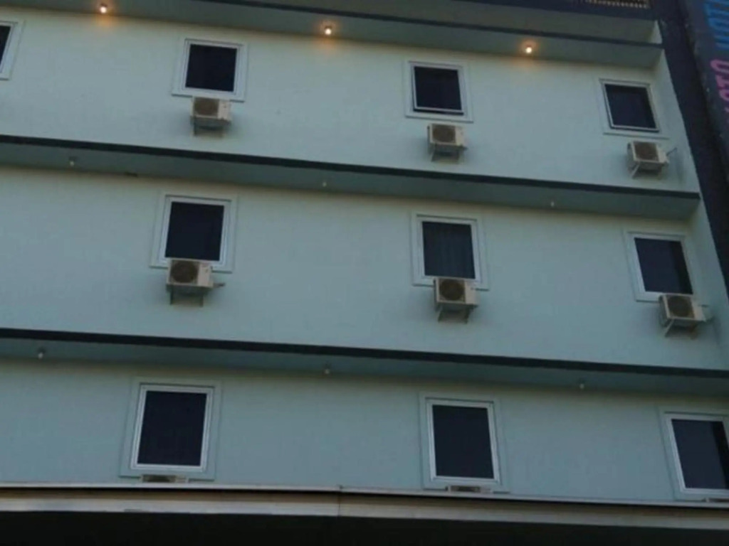 Putri Wisata Hotel