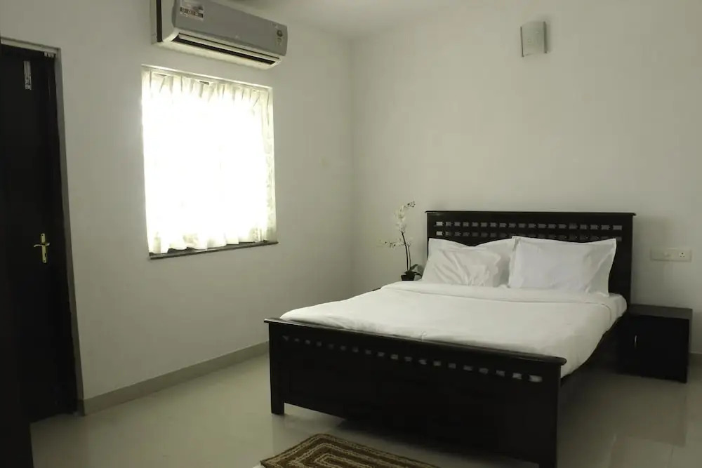 OYO 9722 Home Candolim Beach 1 BHK
