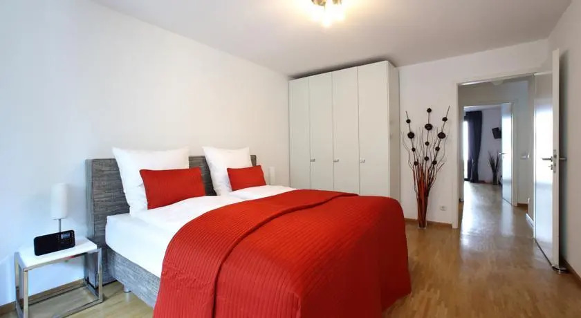 Voltaire Apartments