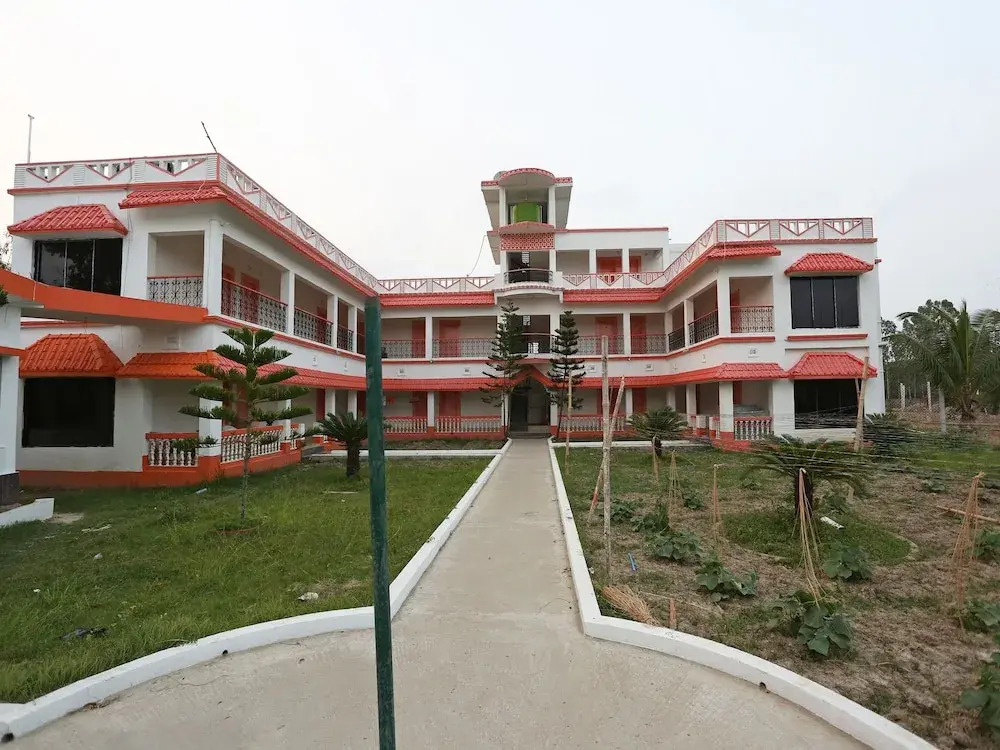 Oyo 39407 Suranjana