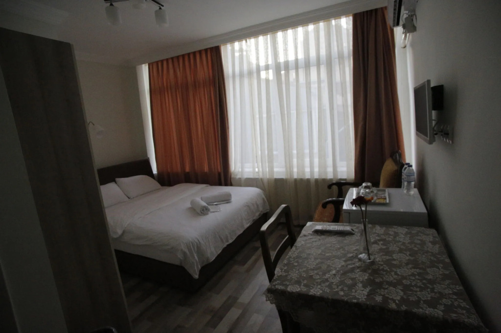 Puffin Suites
