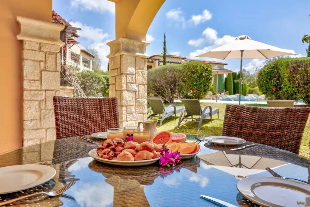 2 bedroom Apartment Asulon with communal pools, Aphrodite Hills Resort