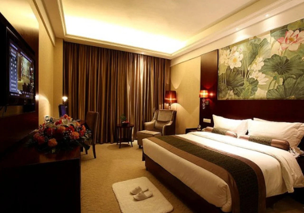 Ruijing International Hotel