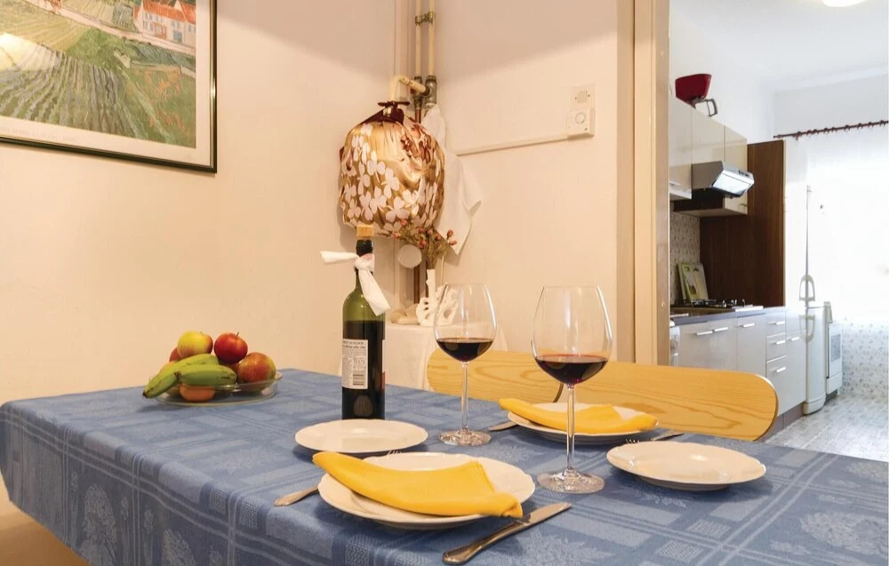 Awesome Home in Rovinj With Wifi and 2 Bedrooms