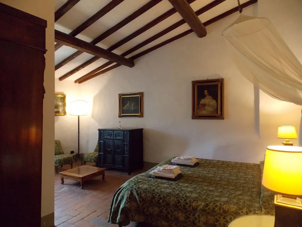 Villa Eugenia Tuscany with private Pool, Sauna & Gym