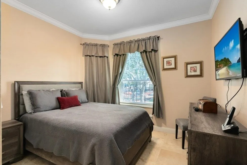 Spacious 3 Bed, 2 Bath Condo In Gated Community 3 Bedroom Condo by RedAwning