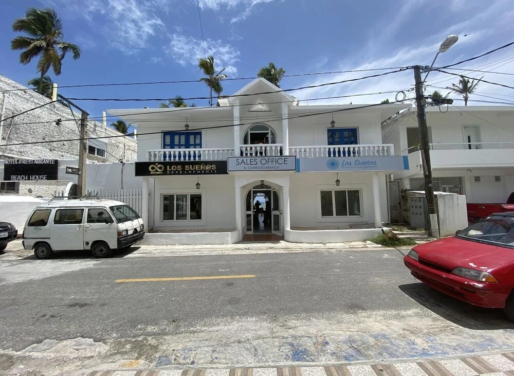 The Greek Resort