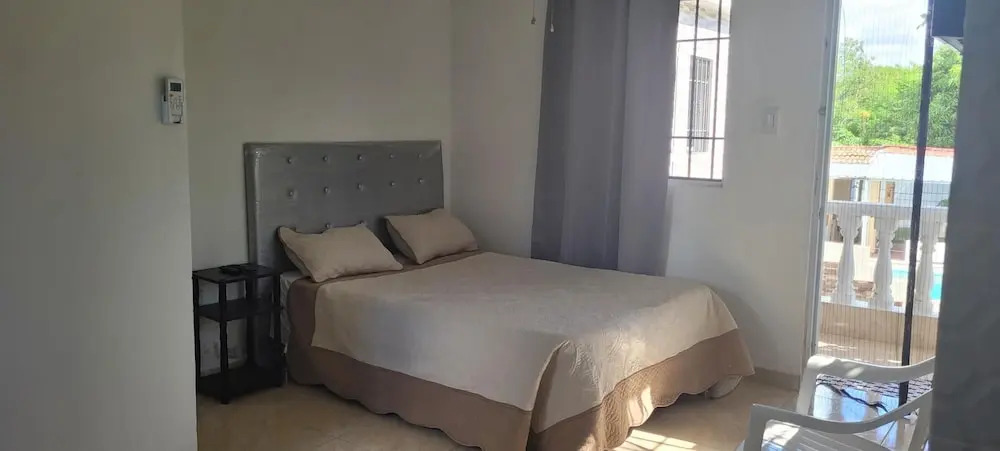 1 and 2-bed rms apt Across Juan Dolio