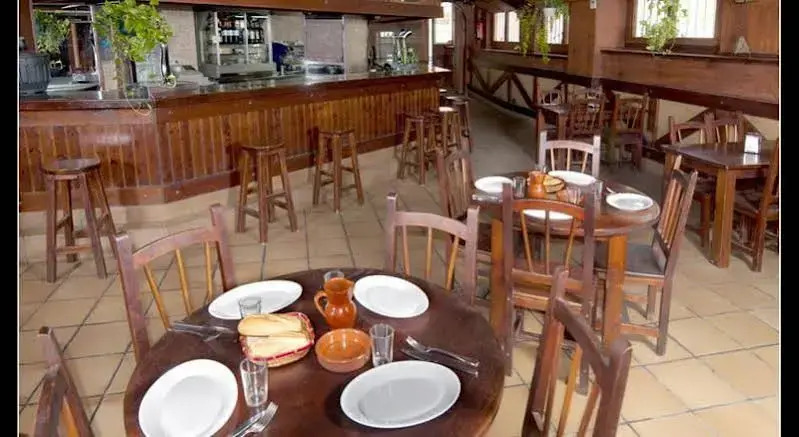 Hostal Carel