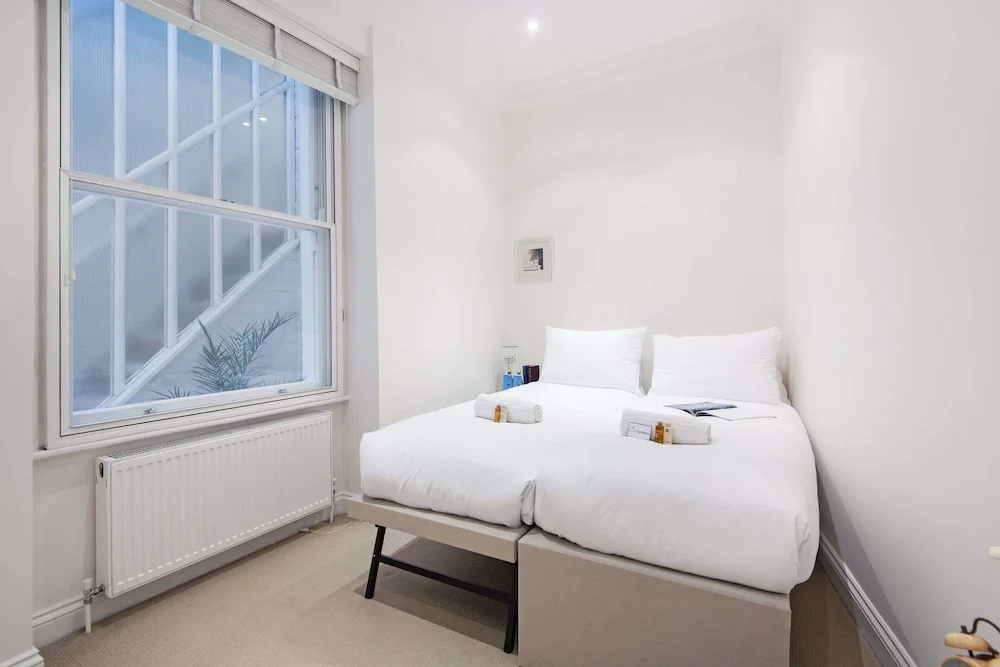 The Earl's Court Square Residence - RNCN