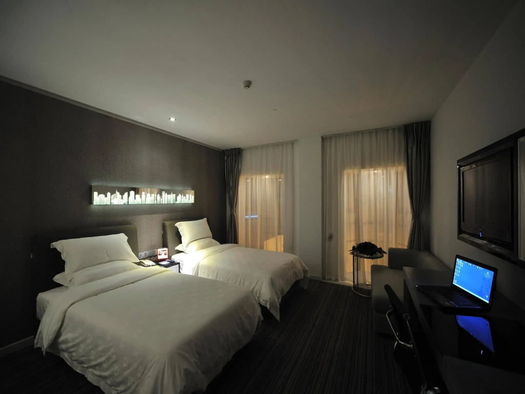 Kingtown Riverside Hotel Plaza Shanghai