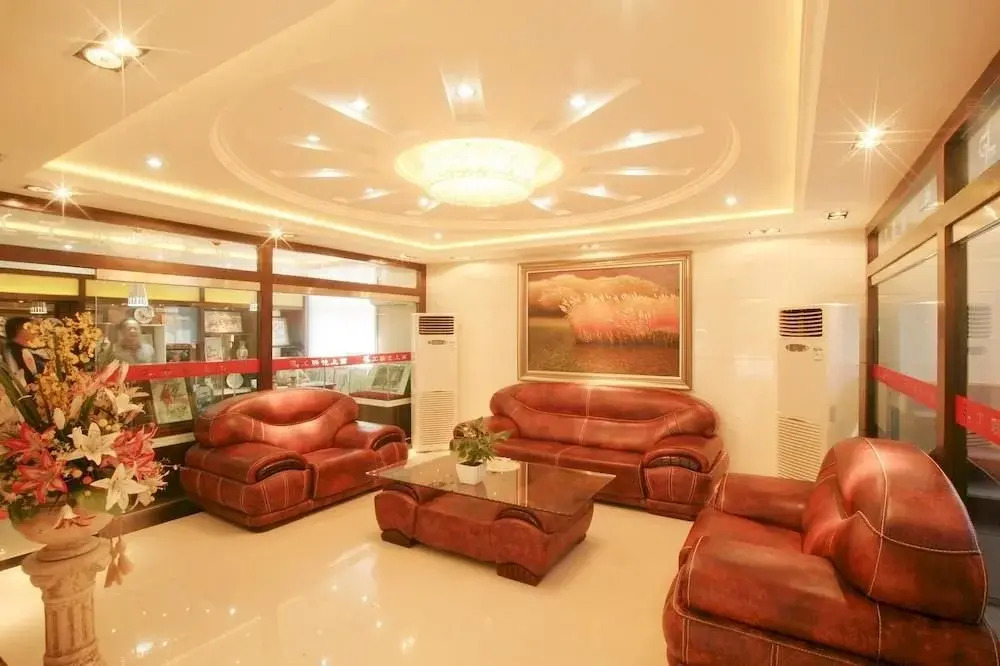 Gonglian Hotel Nanchang Bayi Square