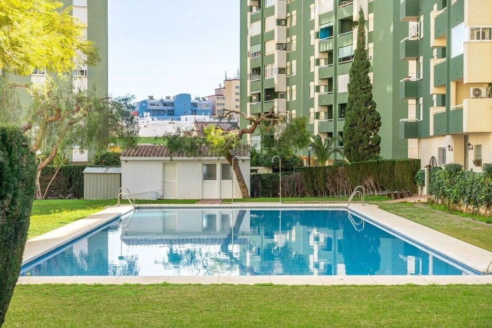 Spacious apartment in Los Boliches
