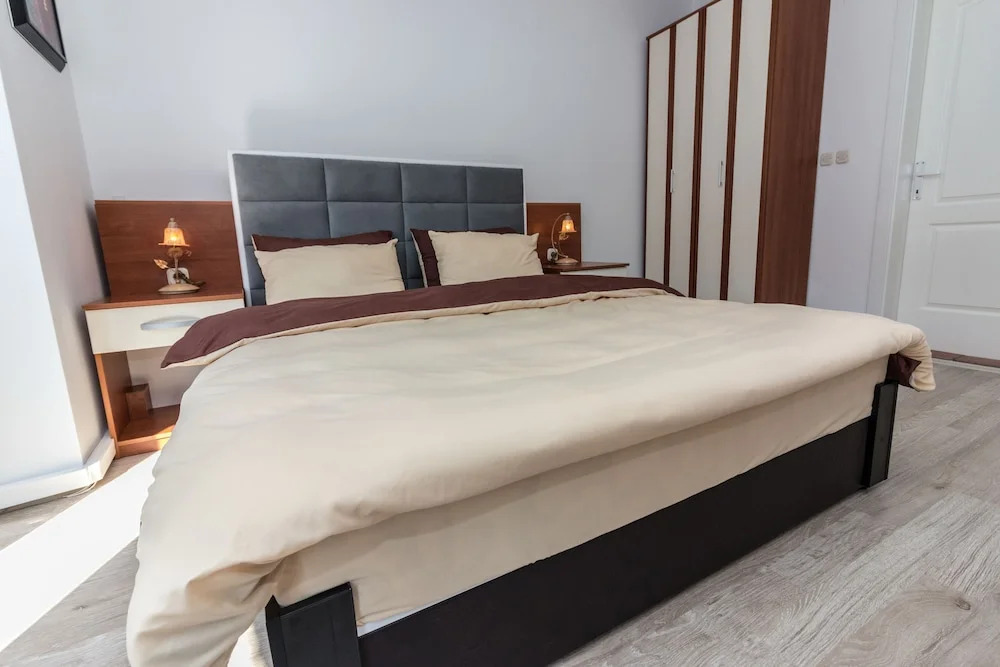 Darija Apartments - City Square