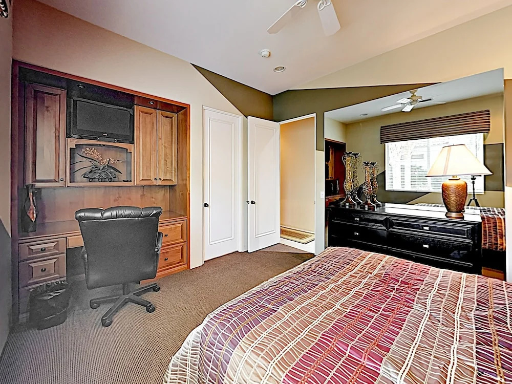 New Listing! Golf Lover’S Dream W/ Pool & Casita Home