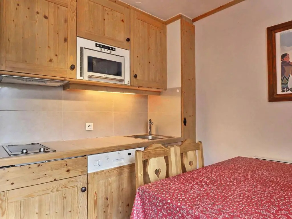 Appartement Méribel, 1 pièce, 3 personnes - FR-1-182-200