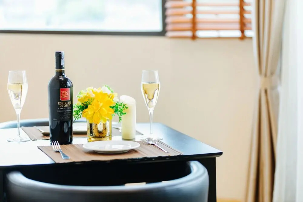 HB Serviced Apartment - 12 Trần Quý Kiên