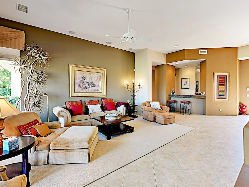 New Listing! Golf Lover’S Dream W/ Pool & Casita Home