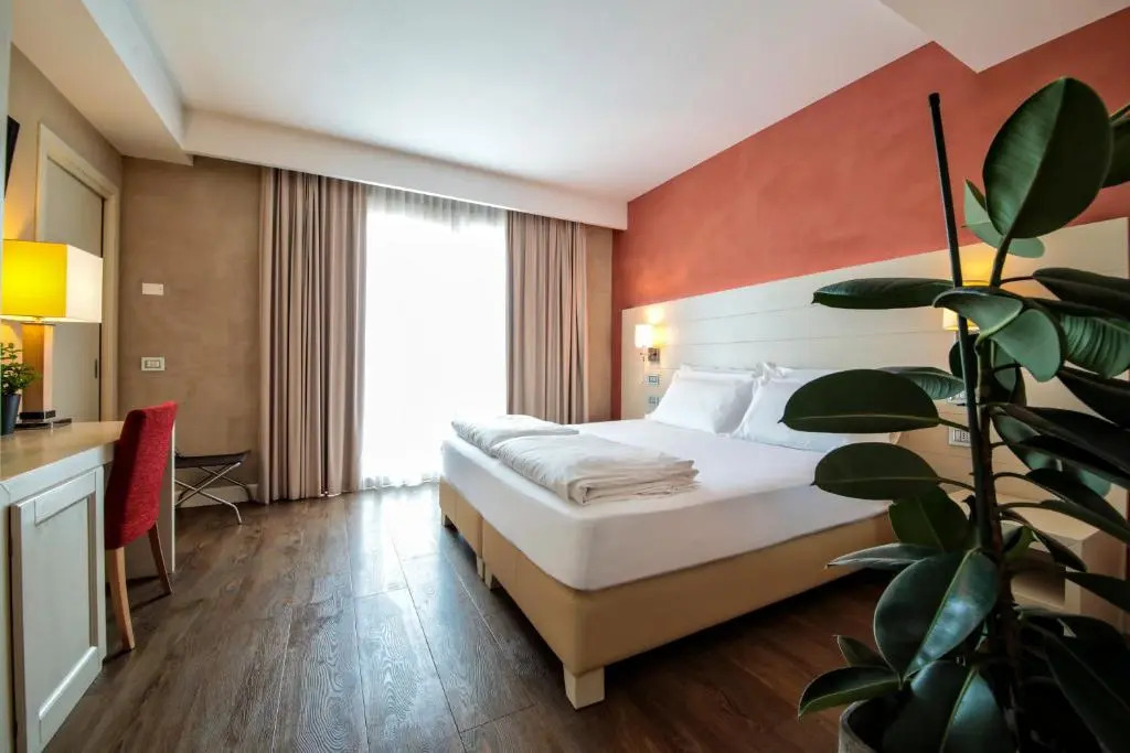 H2O ROOMS