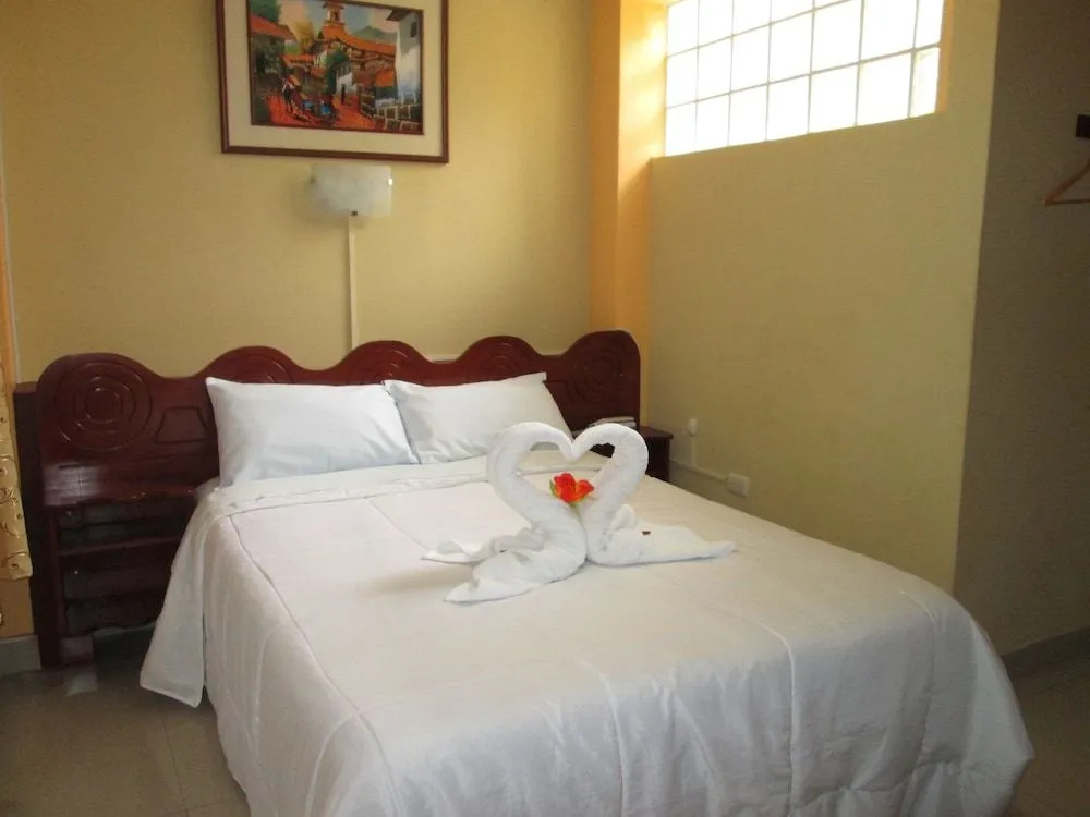 Hostal LUK\ANAS